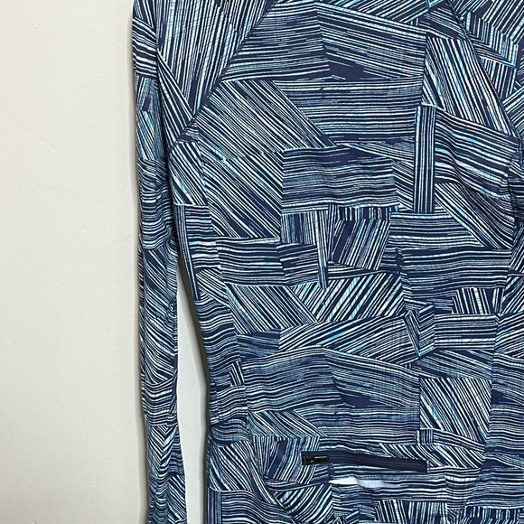 Under Armour Blue Striped 1/4 Pullover
Jacket Sz S/M - Picture 7 of 8